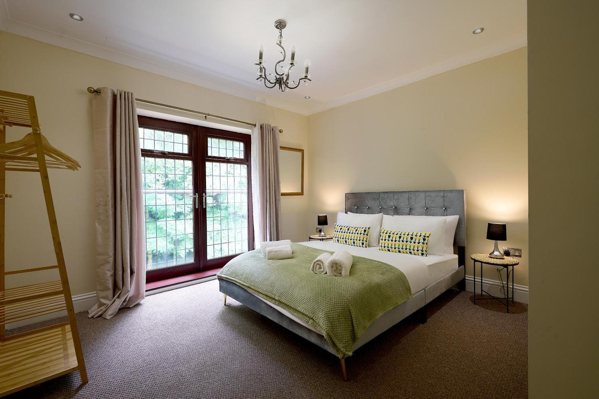 Spacious Home For Large Families And Contractors Wolverhampton Exterior foto