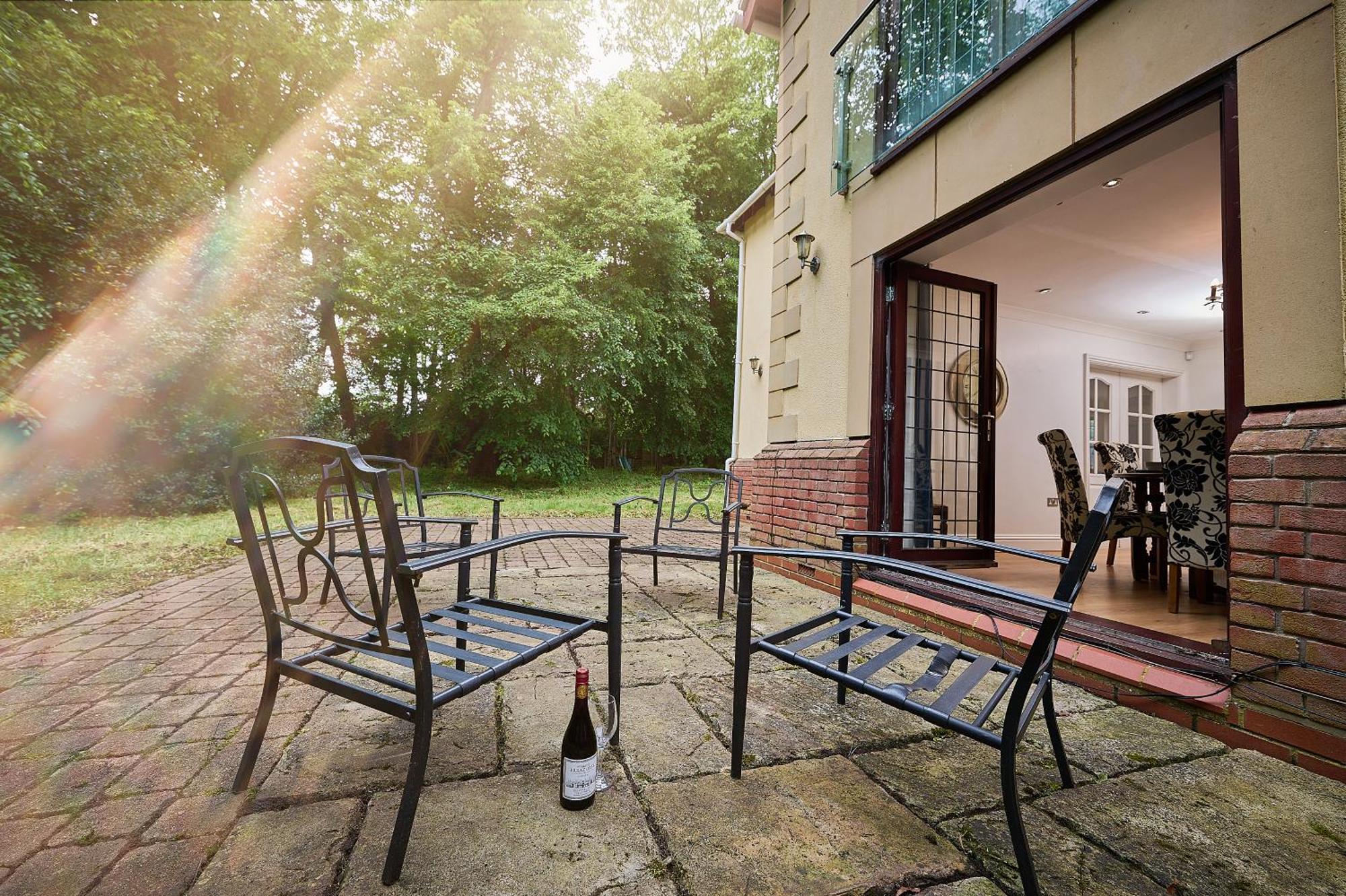 Spacious Home For Large Families And Contractors Wolverhampton Exterior foto